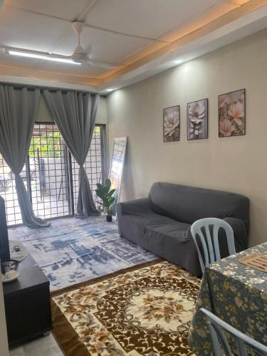 Tanjung Malim House | Homestay Bonda - Unit F