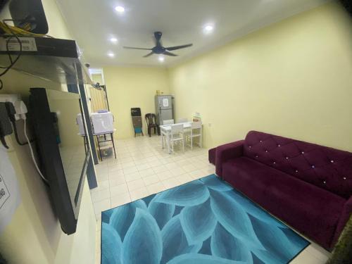 Kuala Kangsar House | Homestay Cikgu Fatin (MUSLIM)