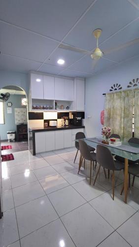 Rantau Panjang House | Homestay Cinta Kasih Mus'lim Only