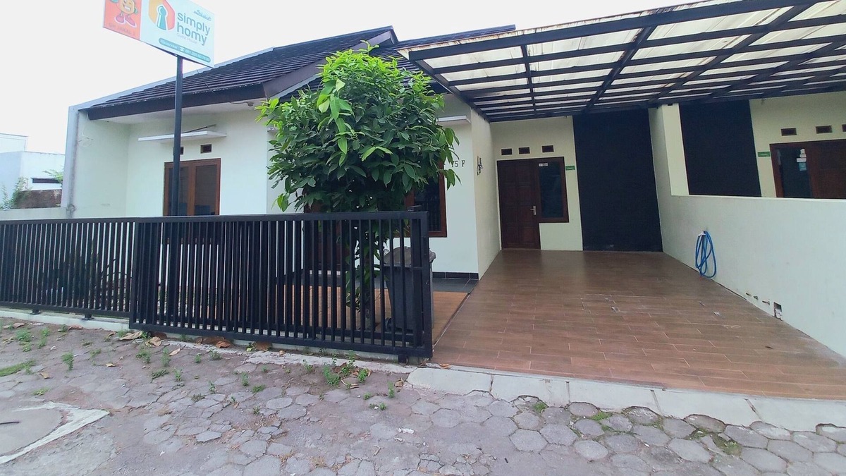 Sinduharjo House | Homestay Jogja Jakal By Simply Homy