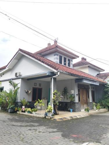 Baki Villa | Homestay Lilo Lila
