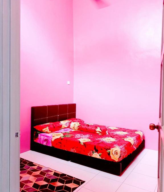 Kampung Sungai Badak House | Homestay Sri makmur