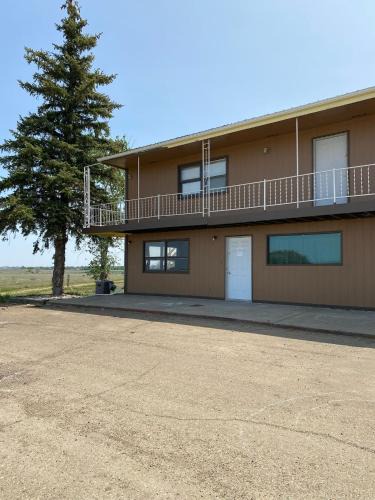 Wolf Point Hotel | Homestead Inn Extended Stay - 3 nights min