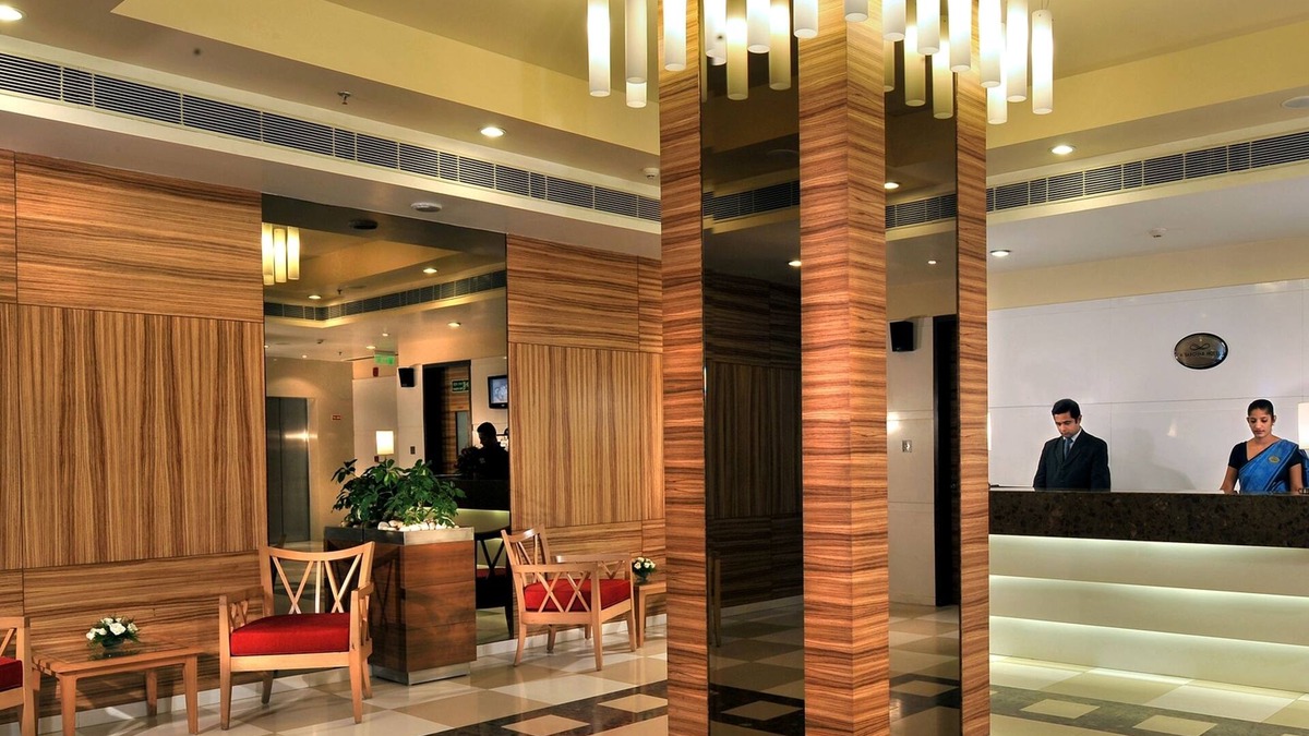 Chandigarh Hotel | Hometel Chandigarh
