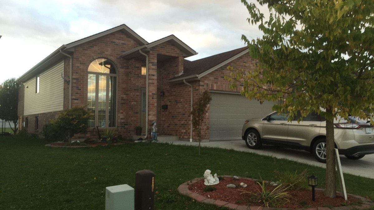 Riverside House | Hometown Folks’ Desirable Riverside/East Windsor