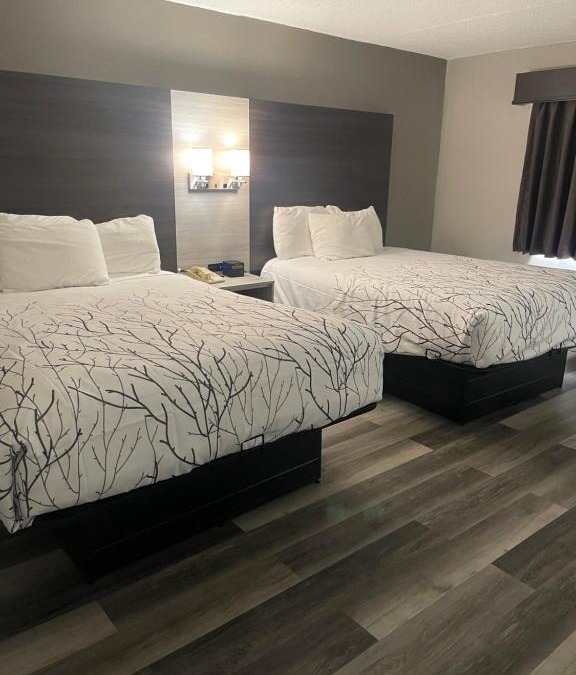 Belle Plaine Hotel | HomeTown Inn and Suites Belle Plaine