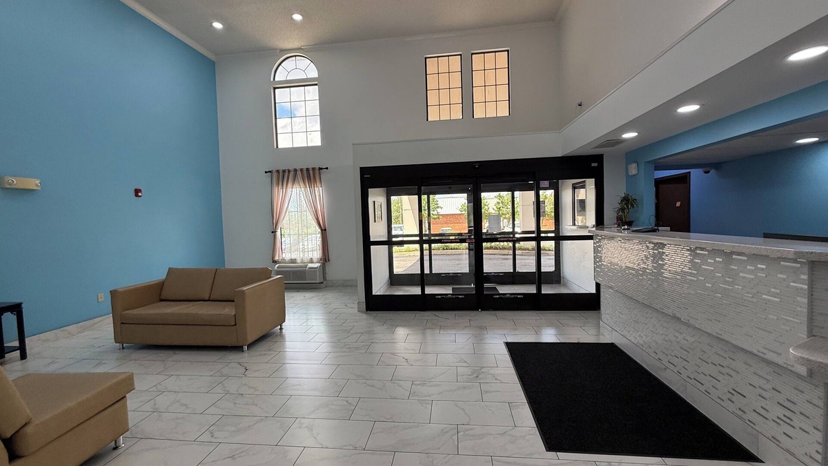 Olive Branch Hotel | Hometown Place Olive Branch