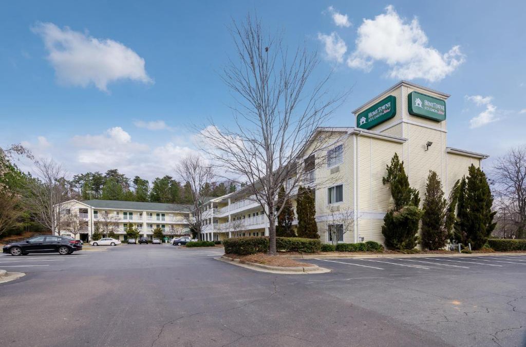 Winston - Salem Hotel | HomeTowne Studios by Red Roof Winston-Salem - University Pkwy