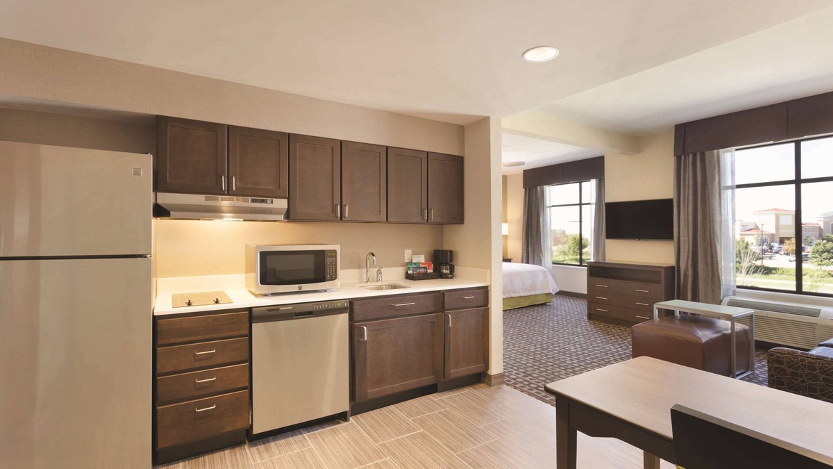 West Des Moines Hotel | Homewood Suites by Hilton West Des Moines/SW Mall Area