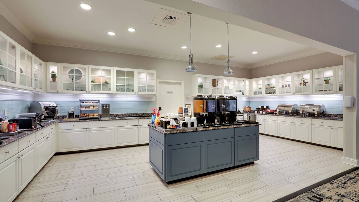 Mount Pleasant Hotel | Homewood Suites by Hilton Charleston - Mt Pleasant