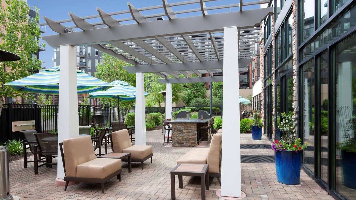 St. Louis Park Hotel | Homewood Suites by Hilton St Louis Park at West End