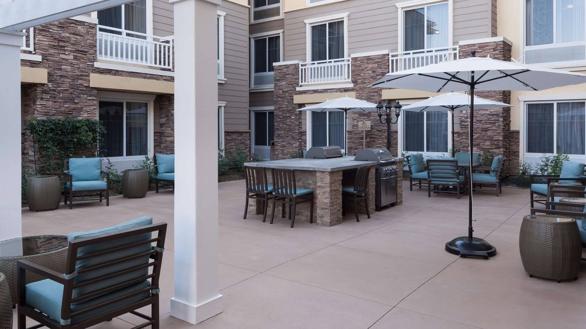 Agoura Hills Hotel | Homewood Suites by Hilton Agoura Hills