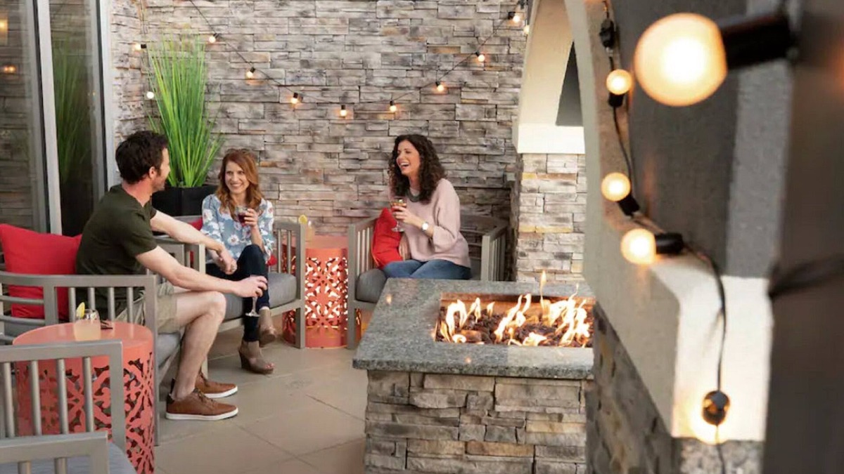 Middletown Hotel | Homewood Suites by Hilton Newport Middletown, RI