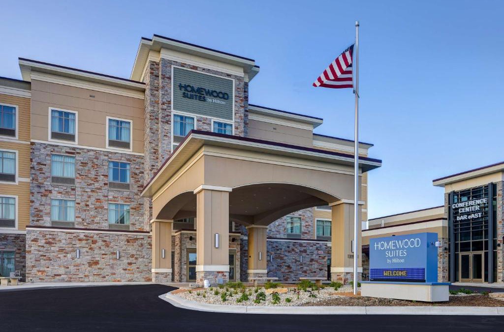 Oak Creek Hotel | Homewood Suites By Hilton Oak Creek Milwaukee
