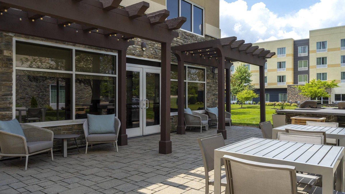 Fairlawn Hotel | Homewood Suites by Hilton Akron Fairlawn, OH