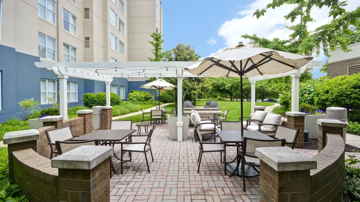 Herndon Hotel | Homewood Suites by Hilton Dulles Int'l Airport