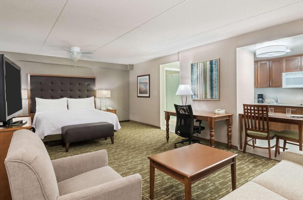 Holyoke Hotel | Homewood Suites by Hilton Holyoke-Springfield/North