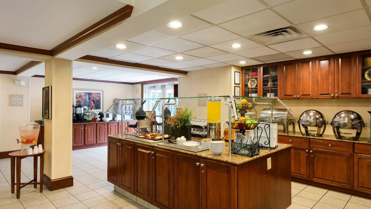 Yorkshire Hotel | Homewood Suites by Hilton Newark-Wilmington South Area