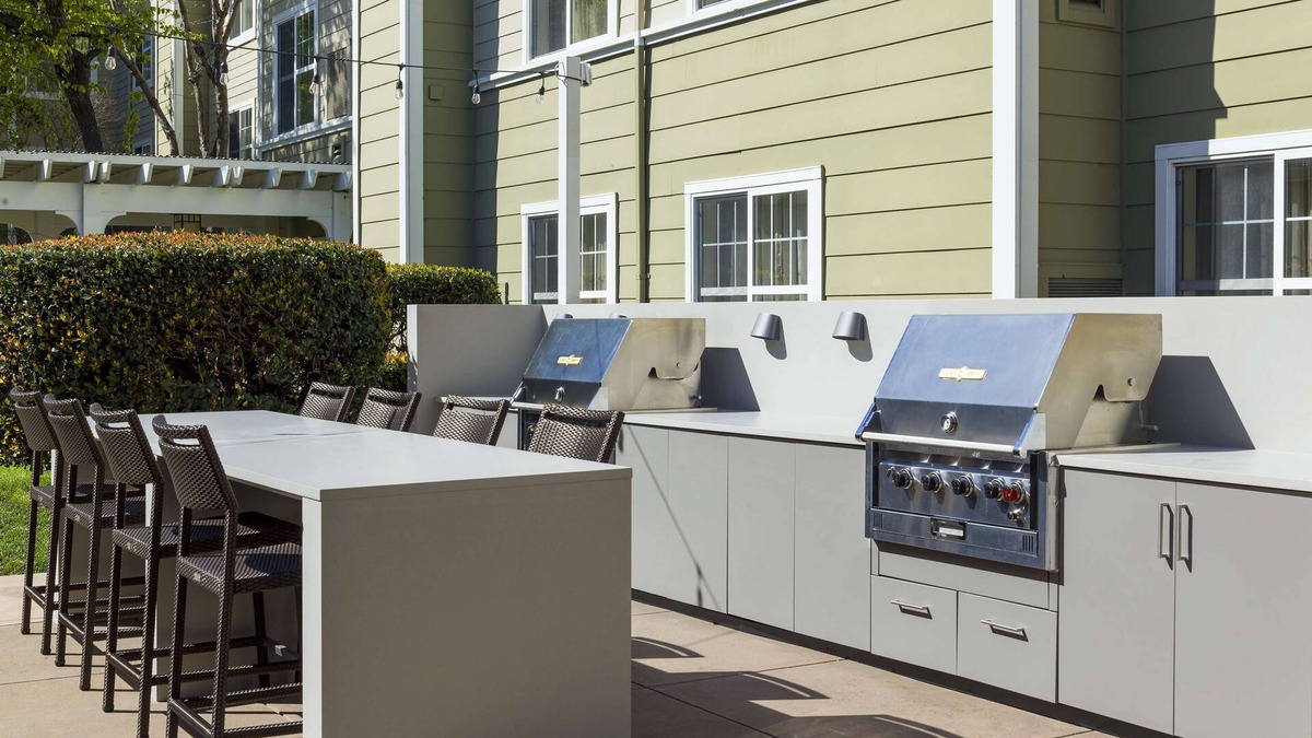 Newark Hotel | Homewood Suites by Hilton Newark-Fremont
