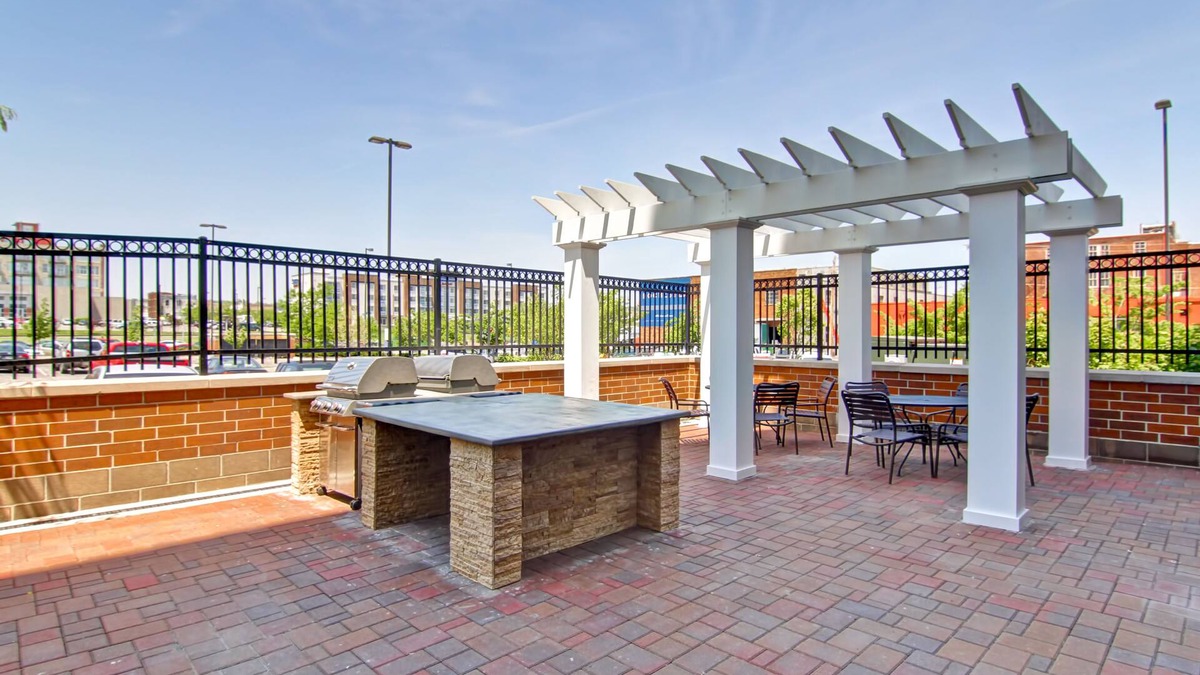 NoDo District Hotel | Homewood Suites by Hilton Omaha Downtown