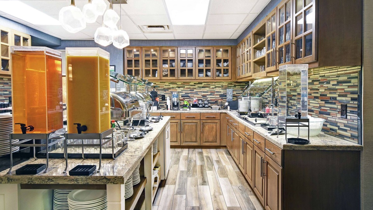 Lower Queen Anne Hotel | Homewood Suites by Hilton Seattle Downtown
