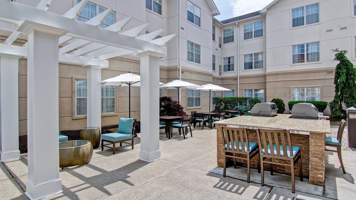 Cranford Hotel | Homewood Suites by Hilton Newark-Cranford
