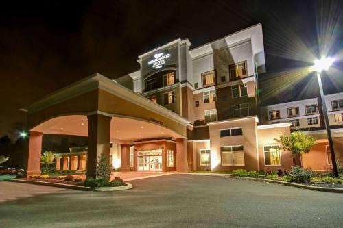 Warrington Hotel | Homewood Suites - Doylestown