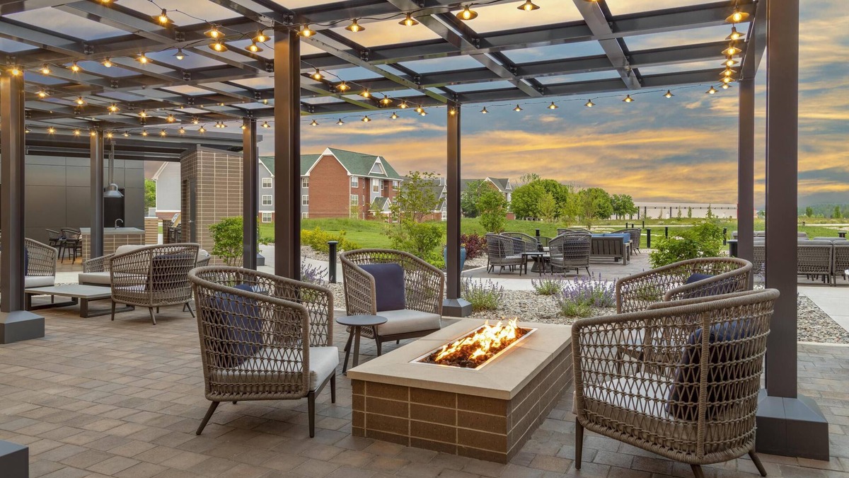 Holland Hotel | Homewood Suites Holland