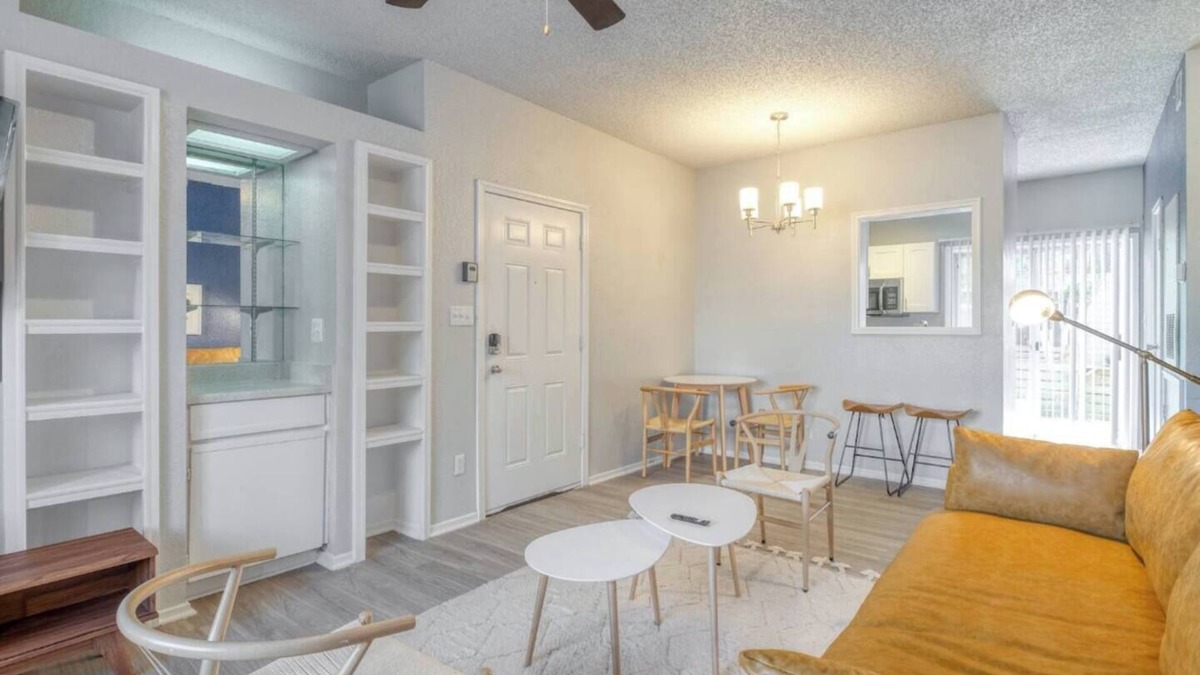Milwood Apartment | Homey 2BD Apt | Austin Texas