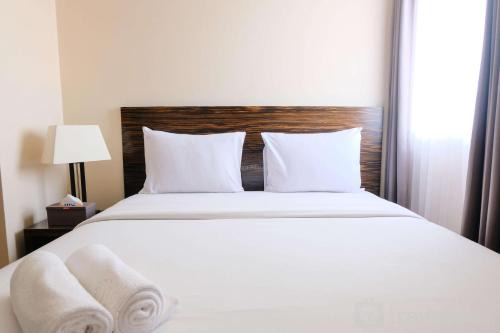 Braga Apartment | Homey 3BR Apartment at Braga City Walk By Travelio