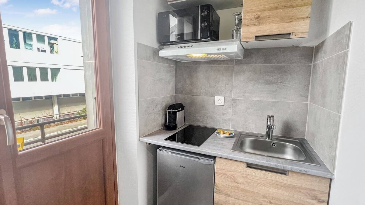 Gaillard Apartment | Homey Blue - Studio/Close to tram/Private balcony