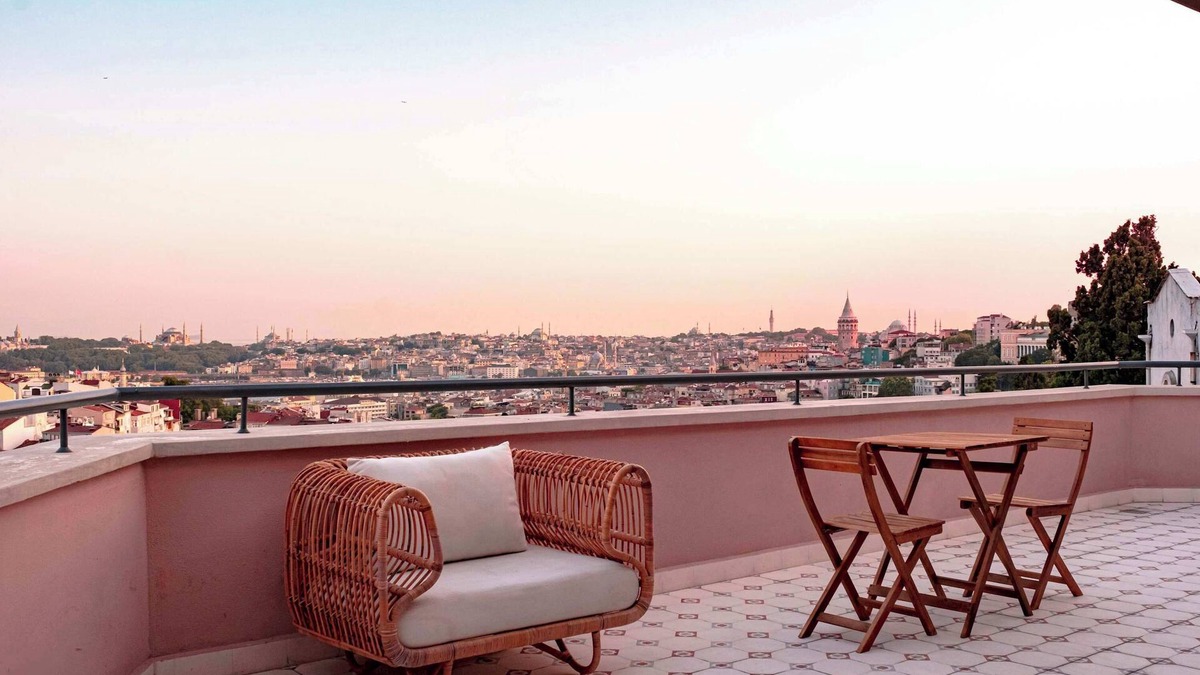 Taksim Apartment | Homie Suites | Cihangir | Apartment w Seaview #TU6