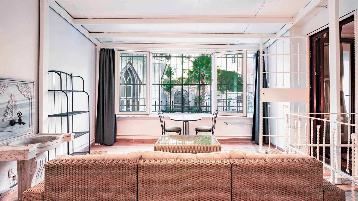 Galata Apartment | Homie Suites | Galata | 1br Apartment #SE3