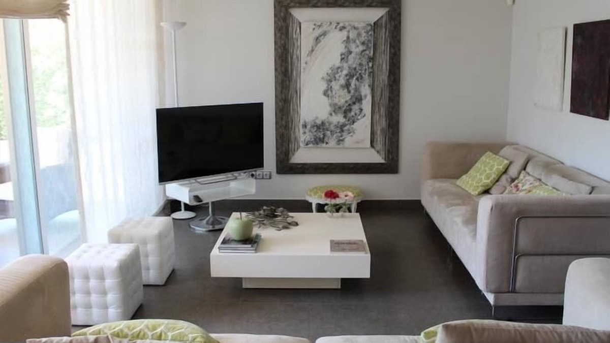 Bonmont Terres Noves Apartment | Homing Apartment Golf Bonmont 12