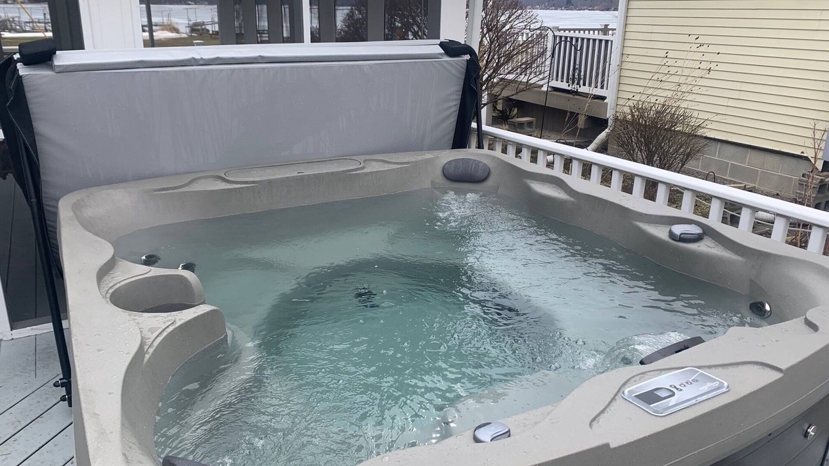 Town of Richmond House | Honeoye Lake | Hot Tub | Kayak | Fire Pit
