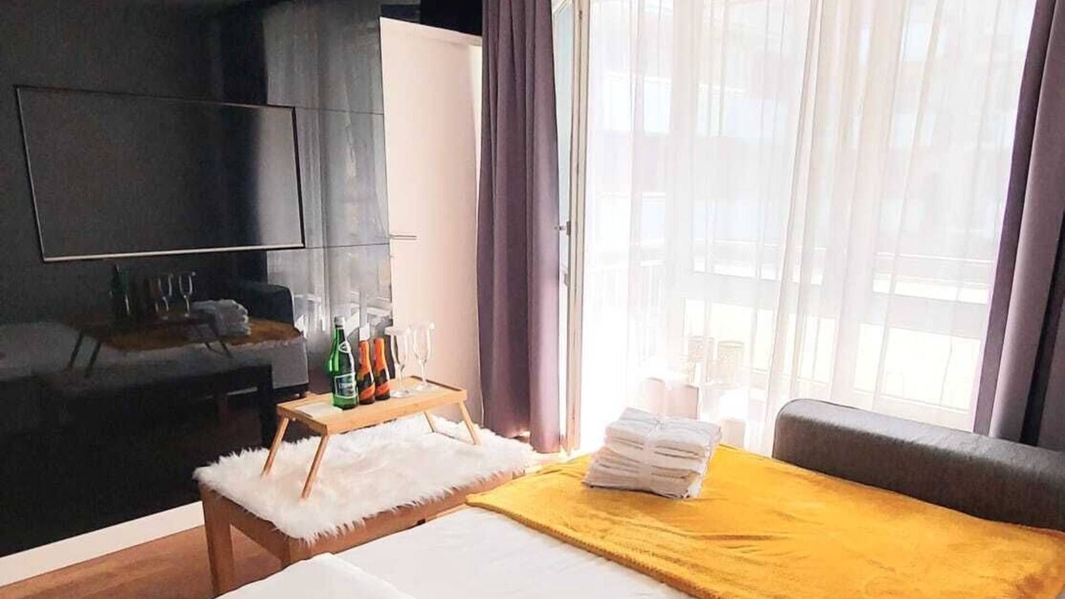 Rzeszow Apartment | Honey Apartmen with the balcony, swing, garage , invoice