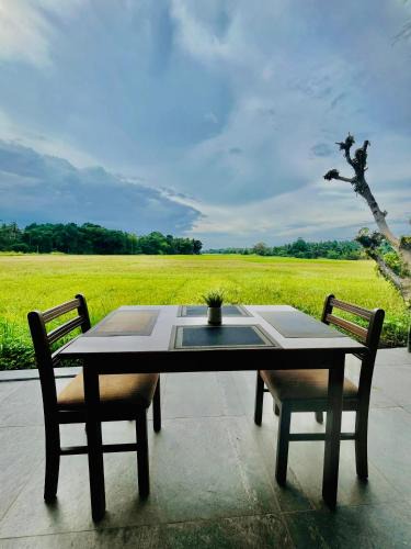 Minuwangoda House | Honey Dew Villa Minuwangoda