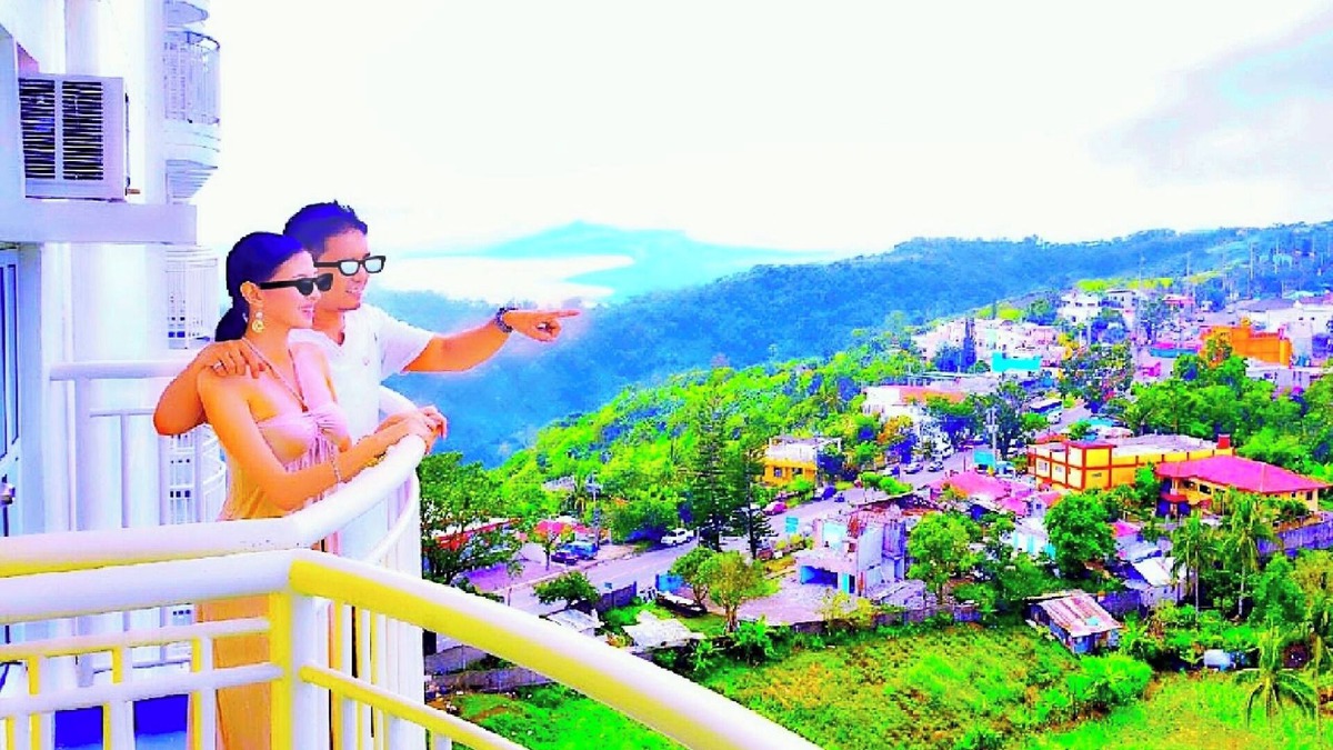 Silang Junction South Condo | HoneyLove 1BR *free Pool & Parking *View-Deck