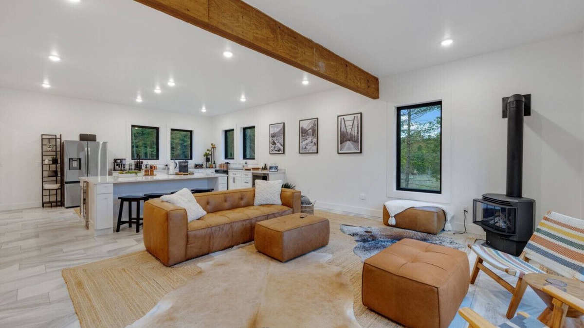 Jamestown House | Honeymoon Luxery Escape