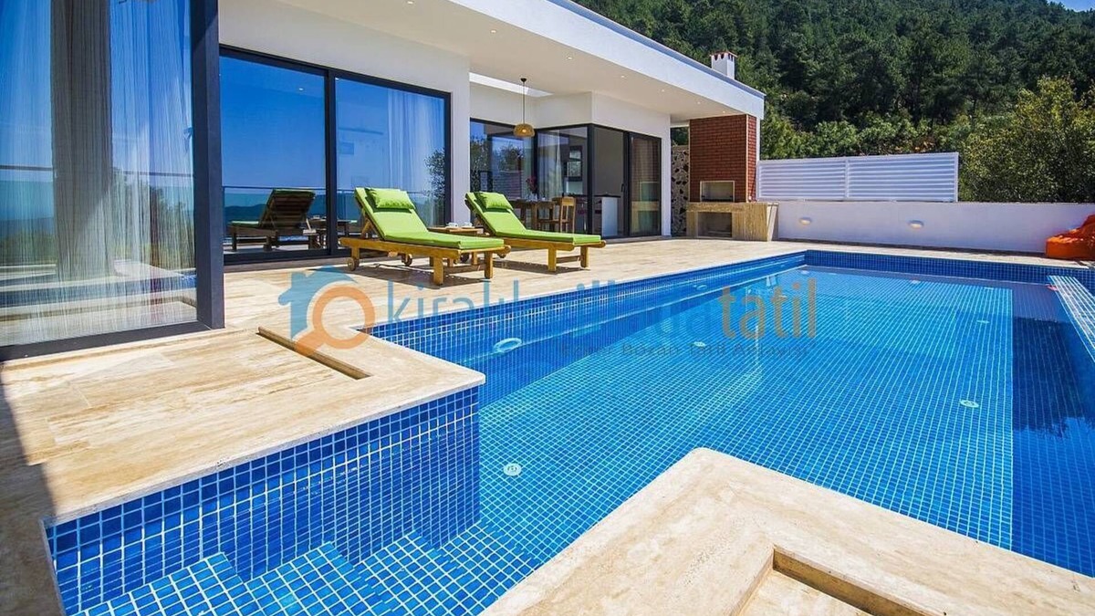 Uzumlu Villa | Honeymoon villa in Kalkan Üzümlü Outdoor/Indoor pools with heating option