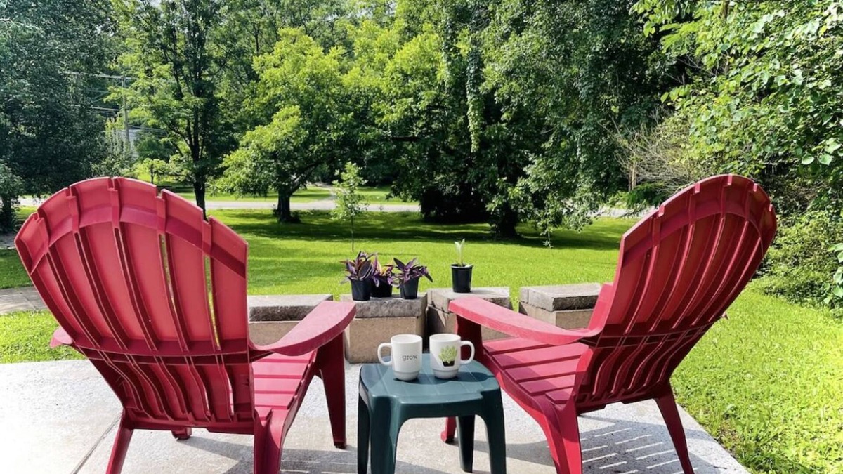 Dickerson Road Apartment | Honky Tonk Haven Cozy Nashville Apartment Country Feel in The Middle of The City
