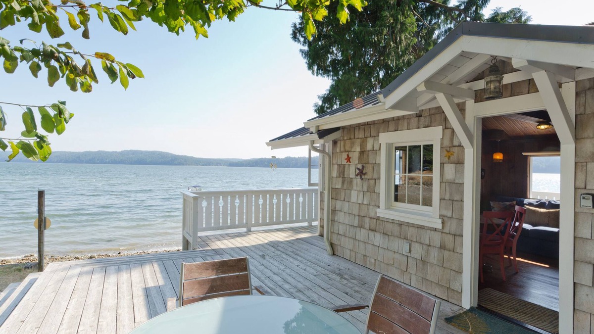 Hoodsport Cottage | Hood Canal, 1930's Beach Cottage, 315' Cove with Oysters!