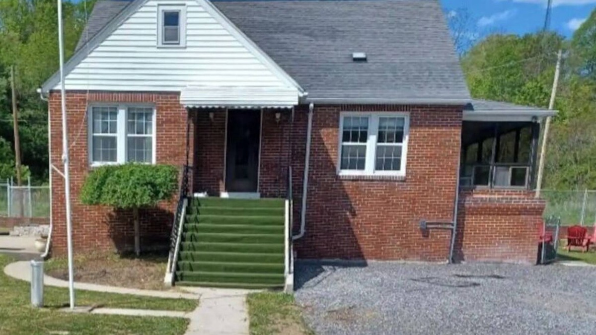 Bluewell House | Hop's Spot Hatfield-McCoy Trail