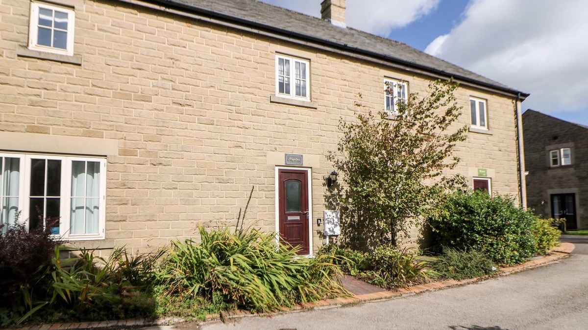 Beeley Cottage | HOPTON, family friendly, character holiday cottage in Two Dales
