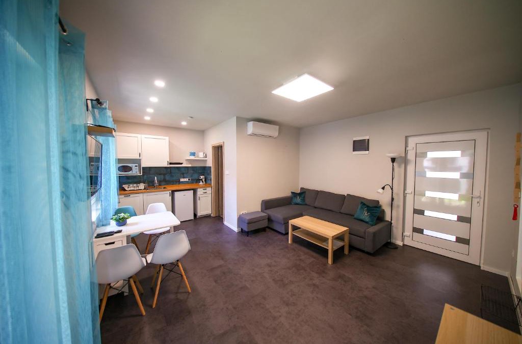Siofok-Szabadifurdo Apartment | Hori Homes Apartman