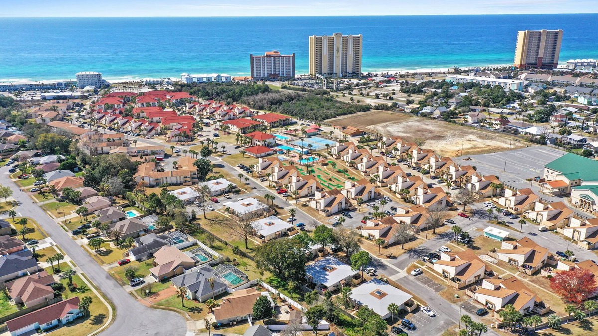 West Panama City Beach Condo | Horizon South Resort by Panhandle Getaways