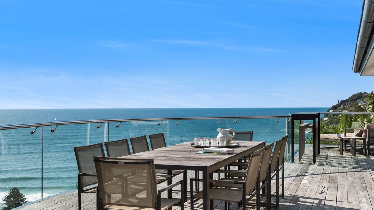 Whale Beach House | HORIZONS by Palm Beach Holiday Rentals