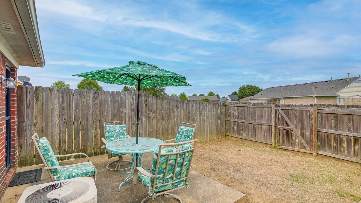 Horn Lake House | Horn Lake Townhome: 14 Mi to Downtown Memphis!