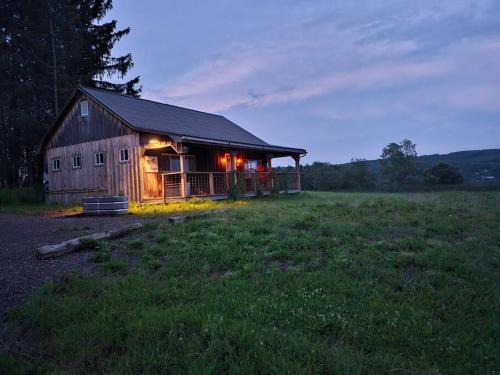 Plymouth House | Horse Farm Retreat