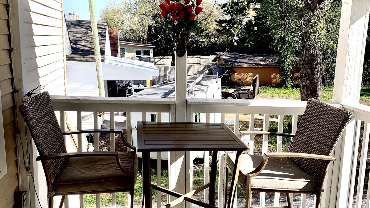 Danville House | Horses and Bourbon